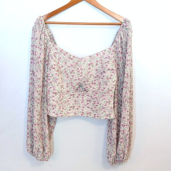 NWT ASTR The Label | Plisse Purple Ditsy Floral Print Cross Front Blouse | Large - Picture 5 of 12
